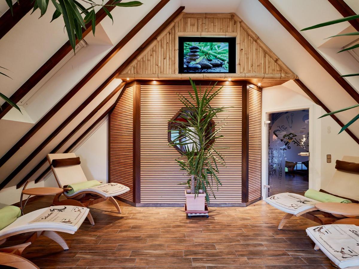 Hotel Garni Cafe Schacher Oberwolfach エクステリア 写真