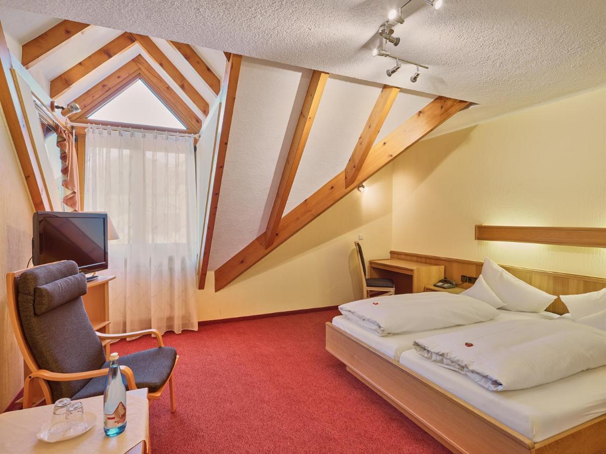 Hotel Garni Cafe Schacher Oberwolfach エクステリア 写真